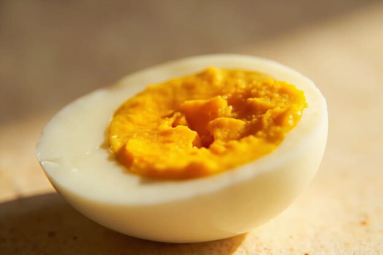 Hard-Boiled Egg: Fully Set